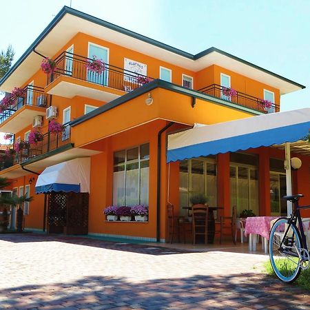 Albergo Da Stefano Eraclea Exterior photo